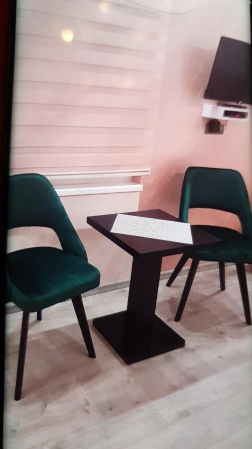 Lupino Apartments ベオグラード エクステリア 写真